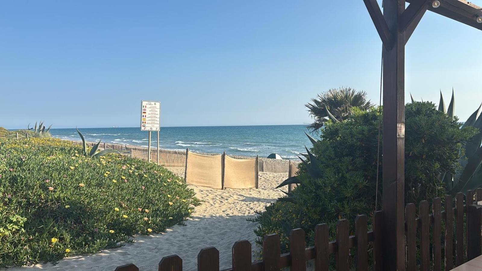 Vacanze Romane Torvaianica Esterno foto